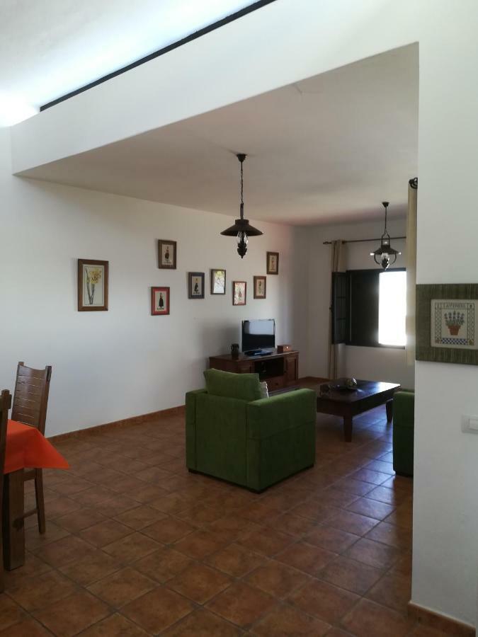 Vivienda Vacacional La Canada Tinajo Eksteriør billede